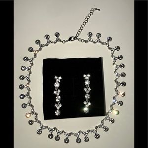 Diamond necklace and earrings set.